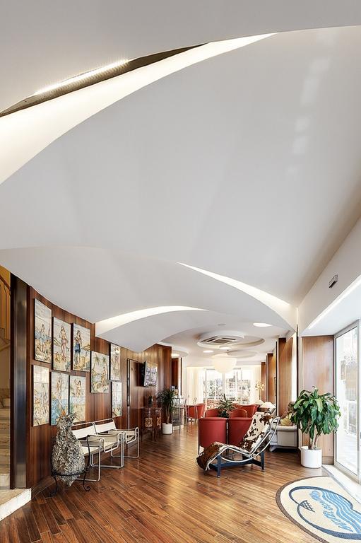 Hotel Continental Сан-Бенедетто-дель-Тронто Екстер'єр фото